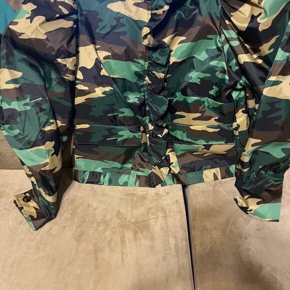 No label Size Small  Women's Military Style Camouflage Jacket Green Multi-Color - Picture 3 of 5